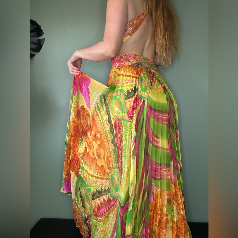 Tropical Floral Multi-Color Evening Gown Maxi Dress with Beading and Sequins - Picture 4 of 8